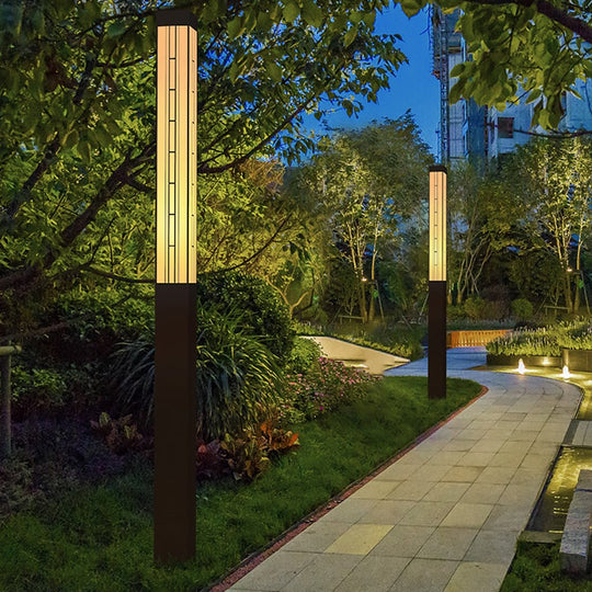 Retro Black Outdoor Pole Lamp Post Light