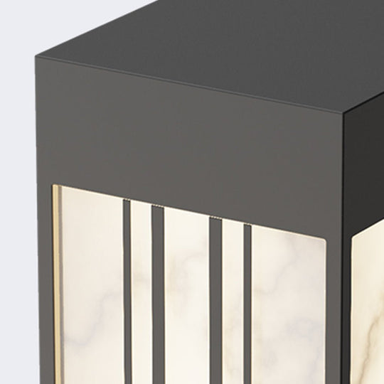 Retro Black Outdoor Pole Lamp Post Light