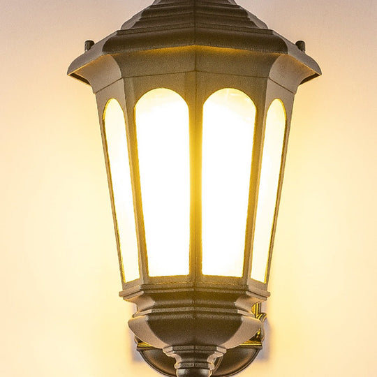 Retro Classic Waterproof LED Wall Lamp for Outdoor Balcony