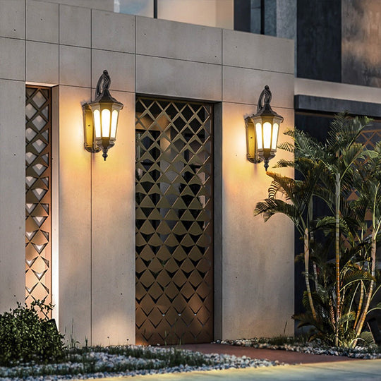Retro Classic Waterproof LED Wall Lamp for Outdoor Balcony