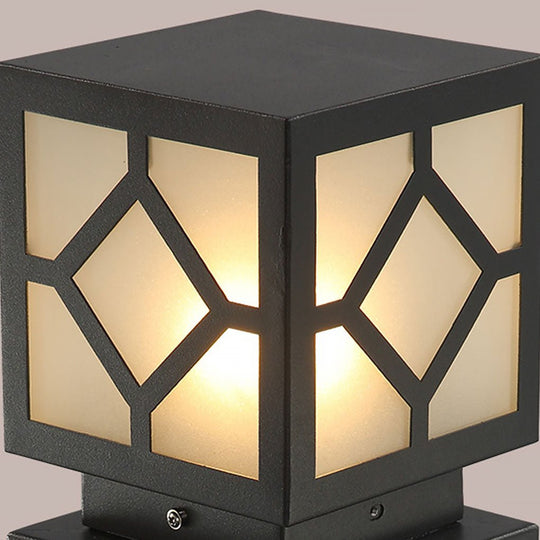 Retro European Square Solar Powered Bollard Light
