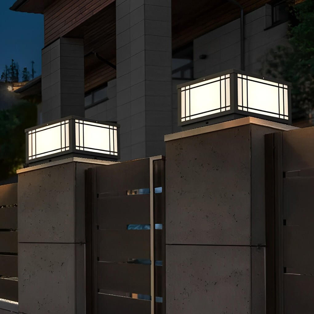 Retro Grilles Waterproof LED 3 Step Dimming Solar Fence Post Lights
