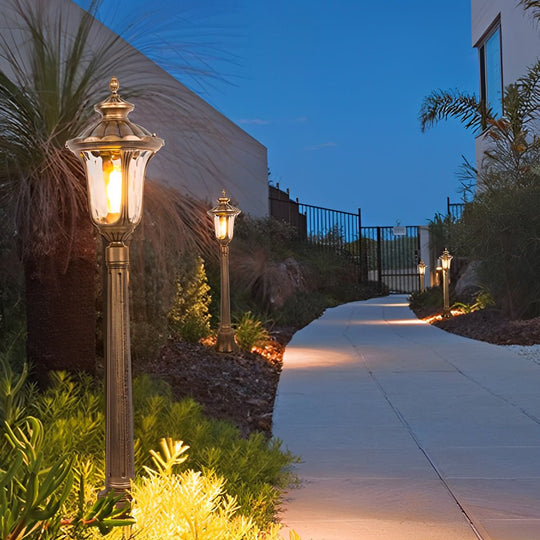 Retro Bronze European-Style LED Street Lights