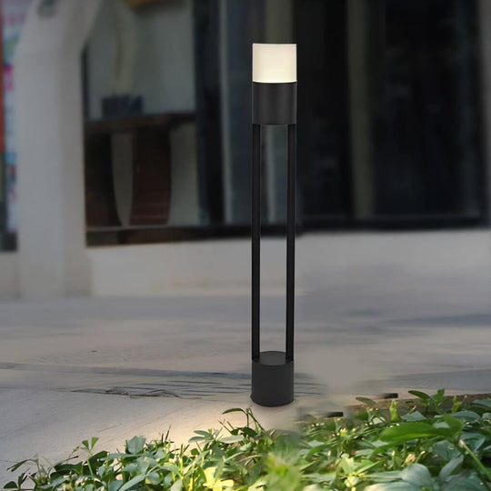 Sleek Minimalist Outdoor LED Pathway Light