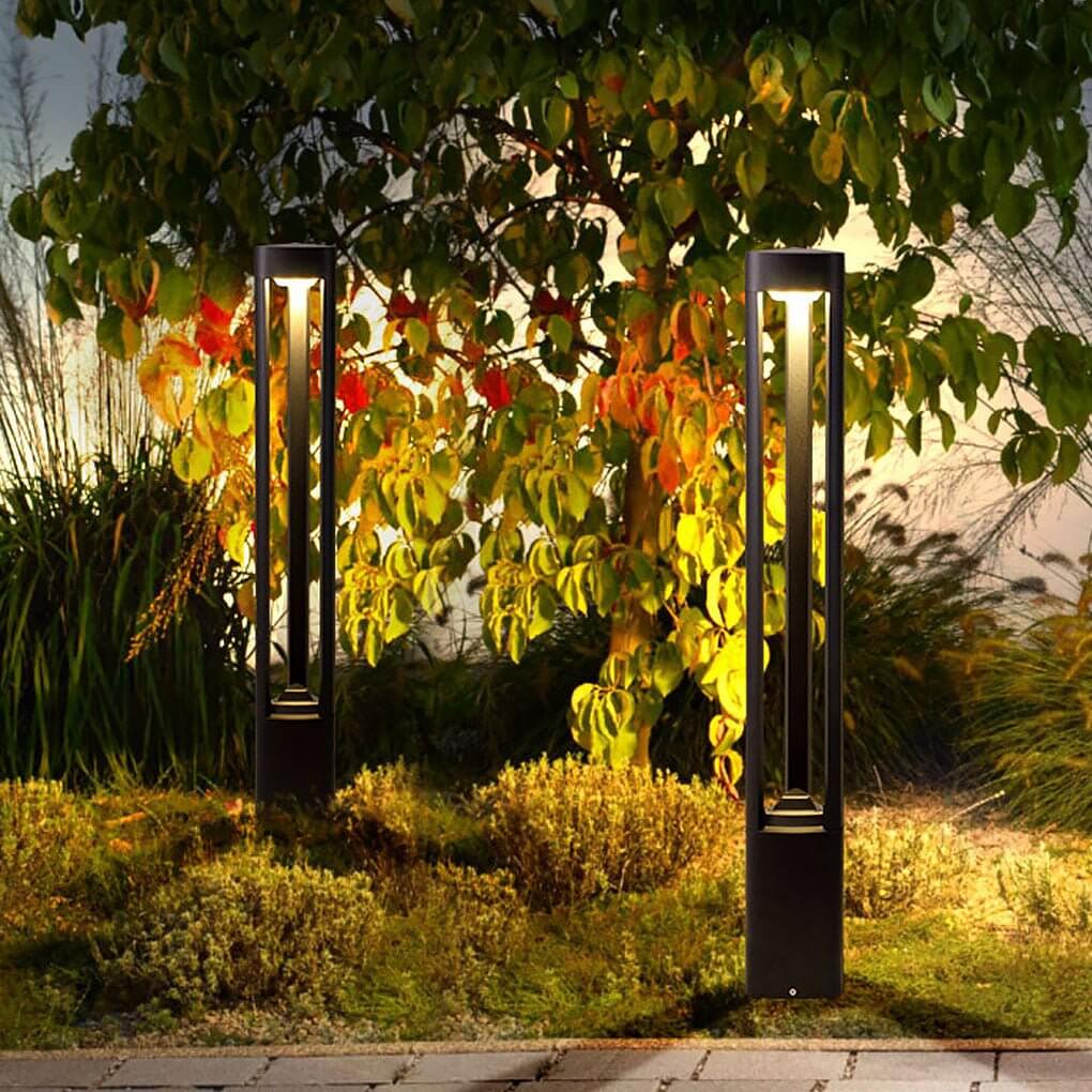 Triple Side Emitting Solar LED Garden Bollard Lights Heart Design & Weatherproof