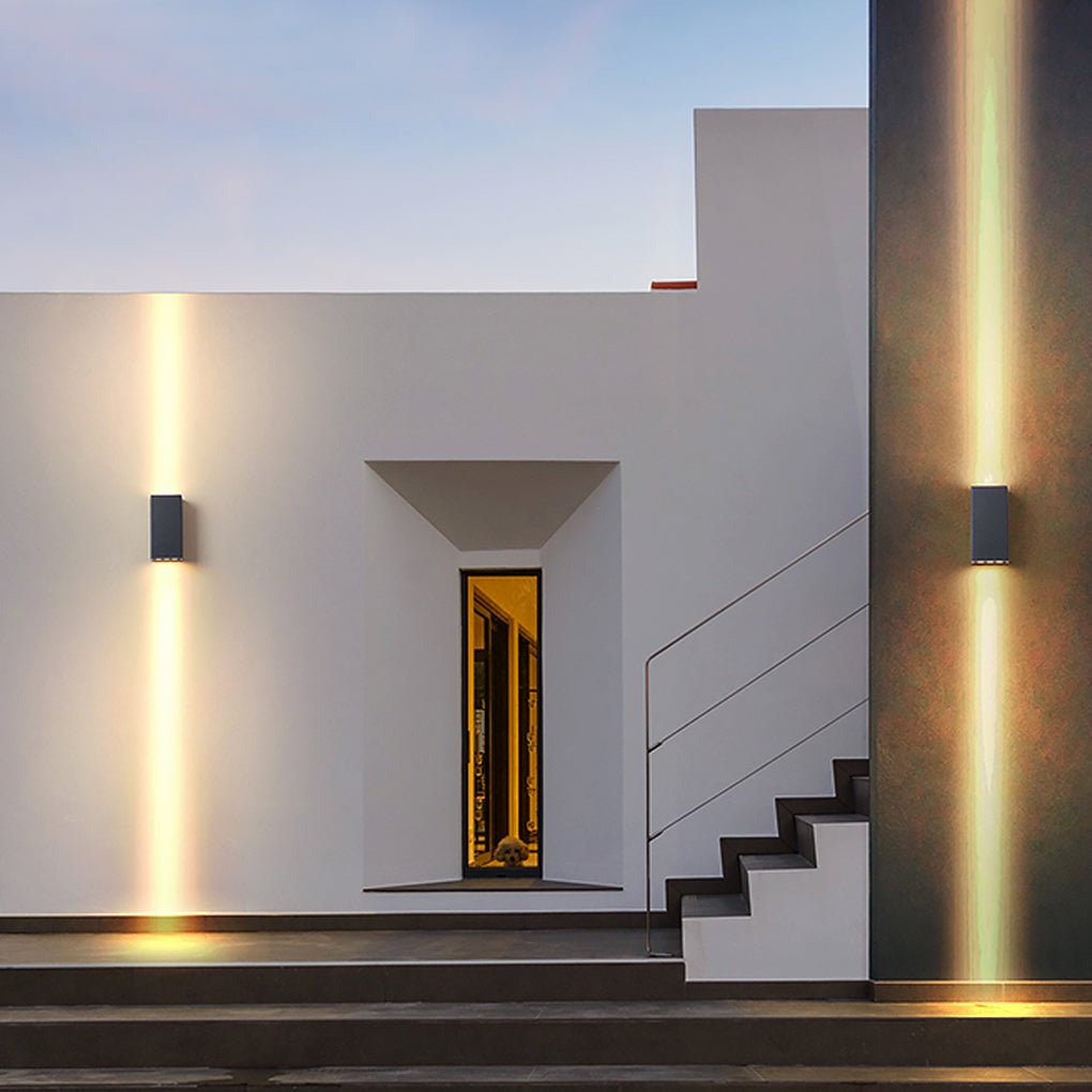 Two Light Effect Waterproof LED Wall Light for Outdoor Villa Courtyard