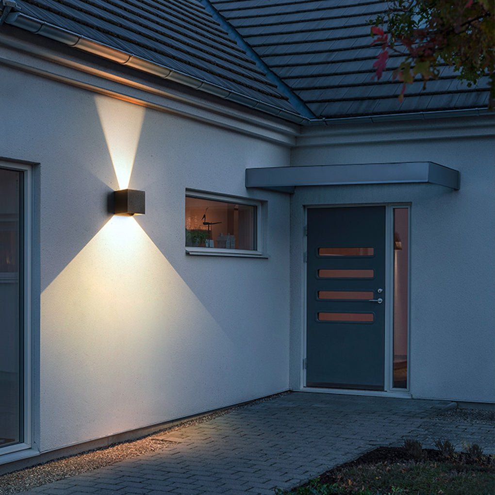Up and Down Adjustable Beam LED Waterproof Outdoor Wall Light