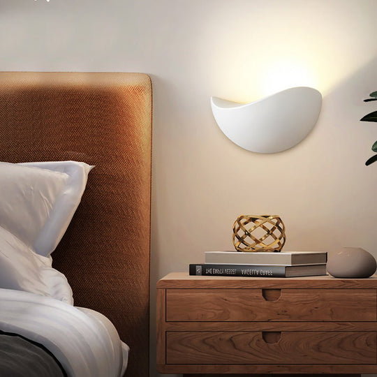 Unique Creative Minimalist LED Aisle & Staircase Wall Sconce – Indoor/Outdoor