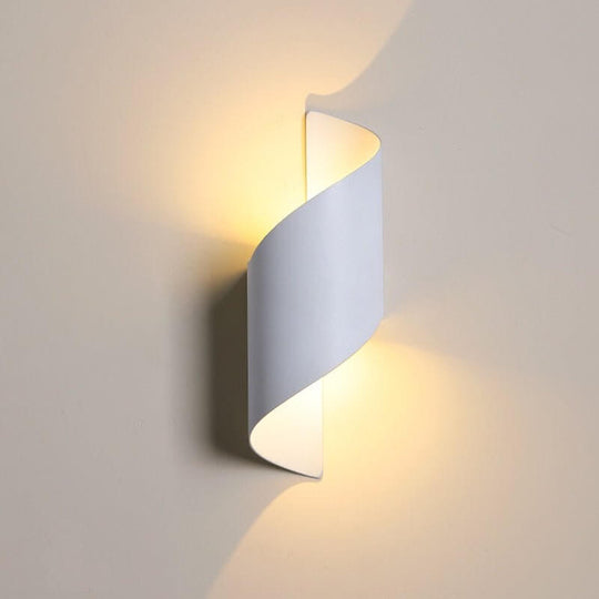 Spiral Design LED Waterproof Wall Light with Up and Down Lighting