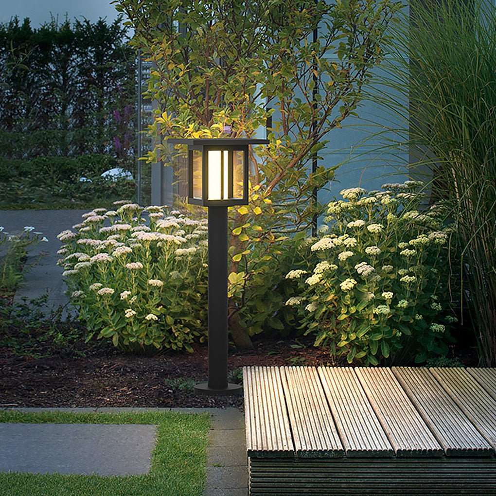 Wide Top Dual-Powered LED Outdoor Post Lights